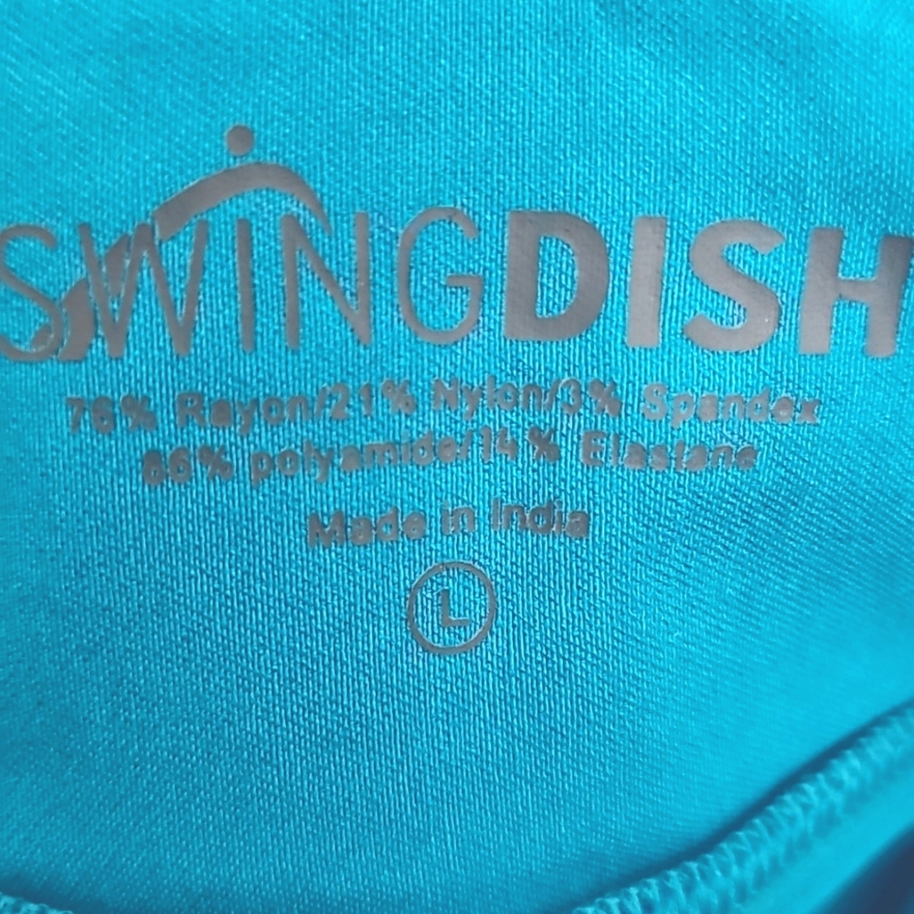 Swingdish Women's Teal And Lime Golf Shorts With Crystals NWT SZ Large - Picture 4 of 6